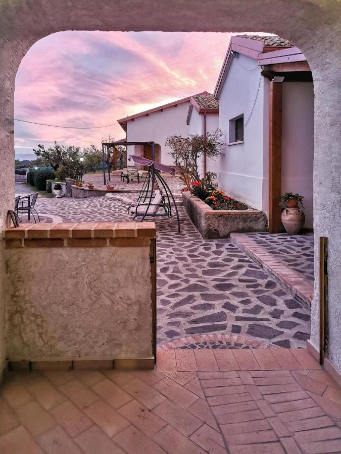 Borgo Santa Lucia Villa Cropani Luaran gambar